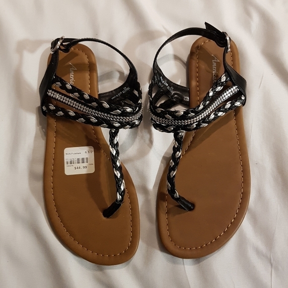 American Eagle by Payless size 6 1/2 womens sandals black with silver straps New - Picture 1 of 9